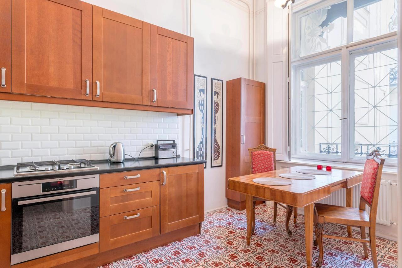 布达佩斯Stunning Spacious Art Nouveau Apart , Grand Piano公寓 外观 照片